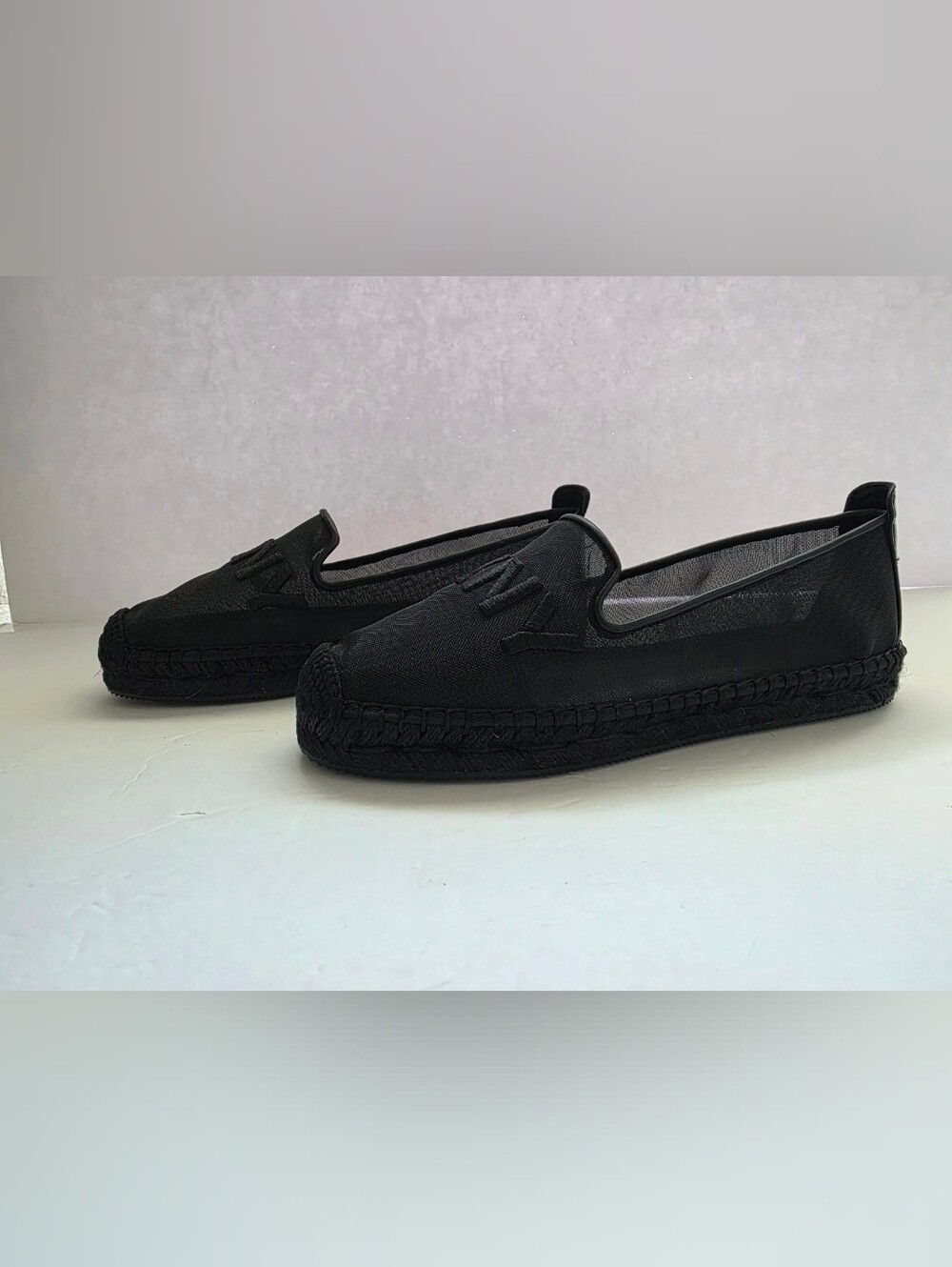 DKNY Women's Mallandra Logo Flats Espadrille In Black Mesh Textile Sz 9 NWB